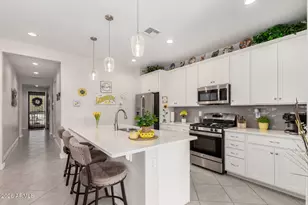 18349 W Skyline Ct, Surprise, AZ 85374 - Photo 11