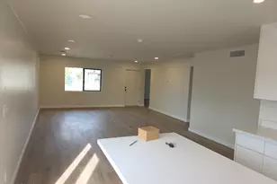 8015 W Roma Ave, Phoenix, AZ 85033 - Photo 5