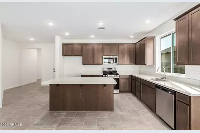 13232 W Ranch Gate Road, Peoria, AZ 85383 - Photo 3