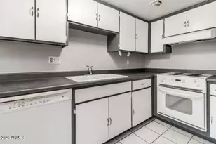 788 E Pepper Dr, Casa Grande, AZ 85122 - Photo 17