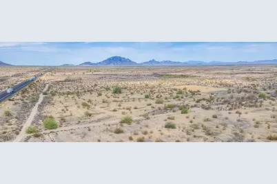 4712 N 425th Drive #-, Tonopah, AZ 85354 - Photo 5