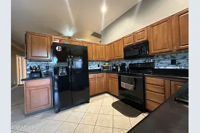 14764 S Amado Boulevard, Arizona City, AZ 85123 - Photo 19