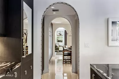 7242 E Joshua Tree Lane, Scottsdale, AZ 85250 - Photo 17