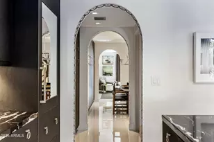 7242 E Joshua Tree Ln, Scottsdale, AZ 85250 - Photo 17