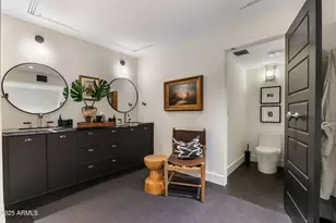 7242 E Joshua Tree Ln, Scottsdale, AZ 85250 - Photo 33