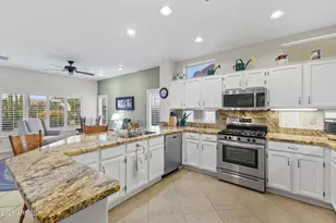 22138 N Lobo Ln, Sun City West, AZ 85375 - Photo 15