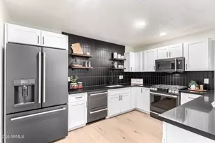 8252 E Heatherbrae Dr, Scottsdale, AZ 85251 - Photo 1