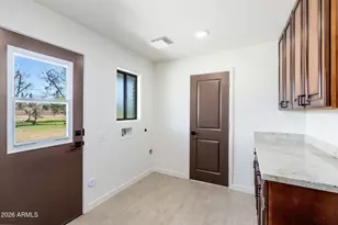 10839 N 59th Ave, Glendale, AZ 85304 - Photo 13