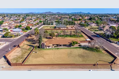 10839 N 59th Avenue, Glendale, AZ 85304 - Photo 1