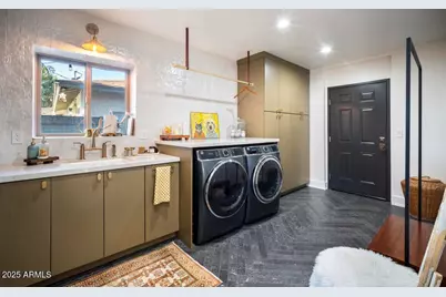 8221 E Edgemont Avenue, Scottsdale, AZ 85257 - Photo 23