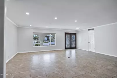 11202 N 42nd Place, Phoenix, AZ 85028 - Photo 11