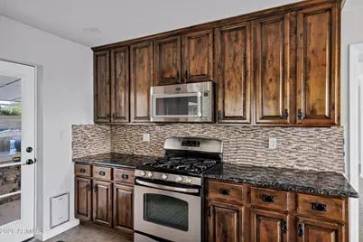 11202 N 42nd Place, Phoenix, AZ 85028 - Photo 25