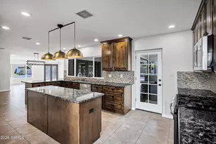 11202 North 42nd Pl, Phoenix, AZ 85028 - Photo 15