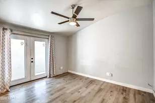 6131 N 8th Ave, Phoenix, AZ 85013 - Photo 19