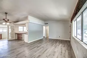 6131 N 8th Ave, Phoenix, AZ 85013 - Photo 7