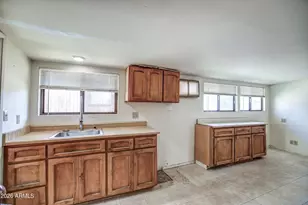 6131 N 8th Ave, Phoenix, AZ 85013 - Photo 33