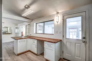 6131 N 8th Ave, Phoenix, AZ 85013 - Photo 17