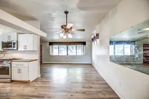 6131 N 8th Ave, Phoenix, AZ 85013 - Photo 9