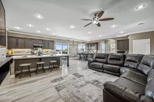 2235 E Cody St, Apache Junction, AZ 85119 - Photo 15