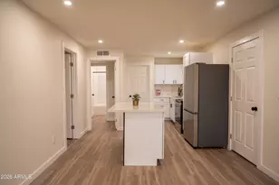 1529 E Monroe St, Phoenix, AZ 85034 - Photo 13