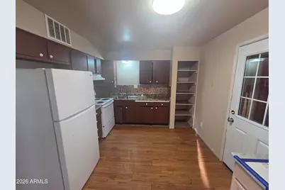 610 S York Drive, Kearny, AZ 85137 - Photo 7