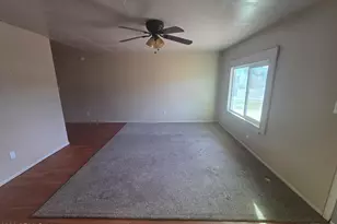 610 S York Dr, Kearny, AZ 85137 - Photo 3