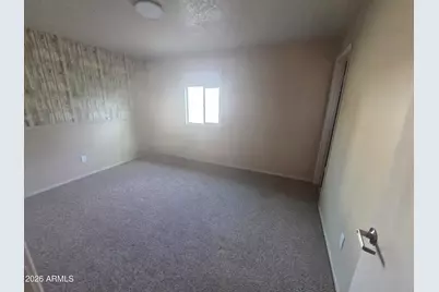 610 S York Drive, Kearny, AZ 85137 - Photo 11