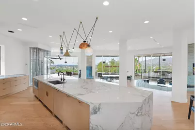 5632 N Camelback Canyon Drive, Phoenix, AZ 85018 - Photo 15