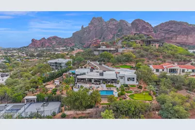 5632 N Camelback Canyon Drive, Phoenix, AZ 85018 - Photo 1