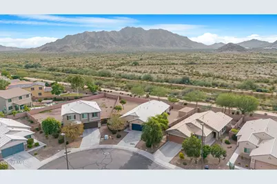 2315 E Hazeltine Way, Gilbert, AZ 85298 - Photo 39