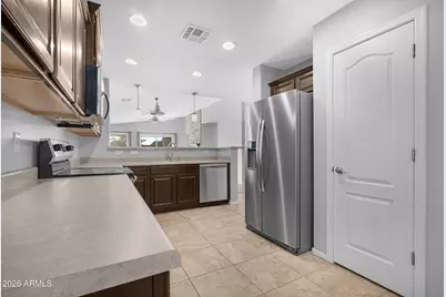 2315 E Hazeltine Way, Gilbert, AZ 85298 - Photo 13