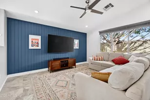 4020 E Melinda Ln, Phoenix, AZ 85050 - Photo 9