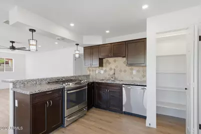 2741 W Meadowbrook Avenue, Phoenix, AZ 85017 - Photo 11