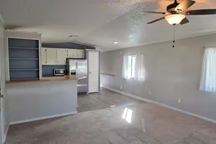 2233 E Behrend Dr, Phoenix, AZ 85024 - Photo 19