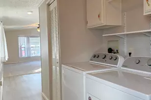 2233 E Behrend Dr, Phoenix, AZ 85024 - Photo 21