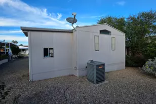 2233 E Behrend Dr, Phoenix, AZ 85024 - Photo 39