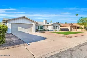 1734 E Laguna Dr, Tempe, AZ 85282 - Photo 7