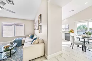 11211 W Heatherbrae Dr, Phoenix, AZ 85037 - Photo 7