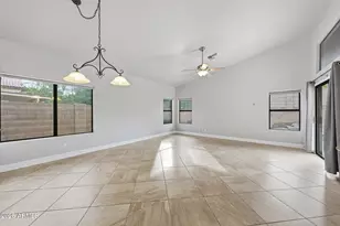 1623 E Runion Dr, Phoenix, AZ 85024 - Photo 19