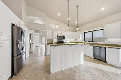 1623 E Runion Drive, Phoenix, AZ 85024 - Photo 11