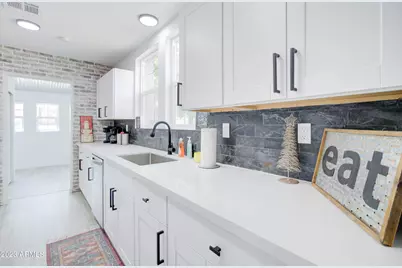 258 S Sutherland Street, Globe, AZ 85501 - Photo 11