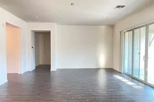 991 E Hampton Ln, Gilbert, AZ 85295 - Photo 9