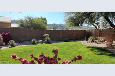 8308 S 23rd Place, Phoenix, AZ 85042 - Photo 5