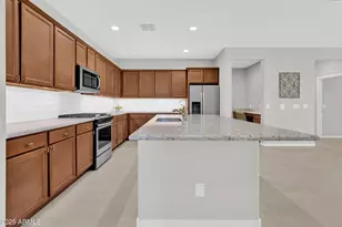 18106 W Redwood Ln, Goodyear, AZ 85338 - Photo 9