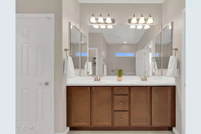 18106 W Redwood Lane, Goodyear, AZ 85338 - Photo 15