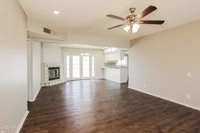 705 E Calle Bolo Lane, Goodyear, AZ 85338 - Photo 3