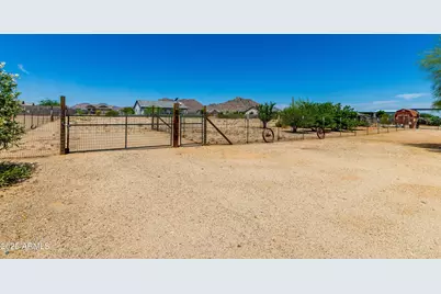 3614 W Phillips Road, San Tan Valley, AZ 85144 - Photo 33