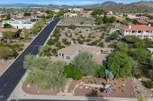 1404 E Michelle Dr, Phoenix, AZ 85022 - Photo 5