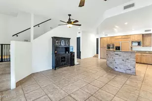 1404 E Michelle Dr, Phoenix, AZ 85022 - Photo 15