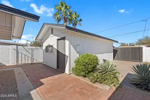 726 W 19th St, Tempe, AZ 85281 - Photo 39